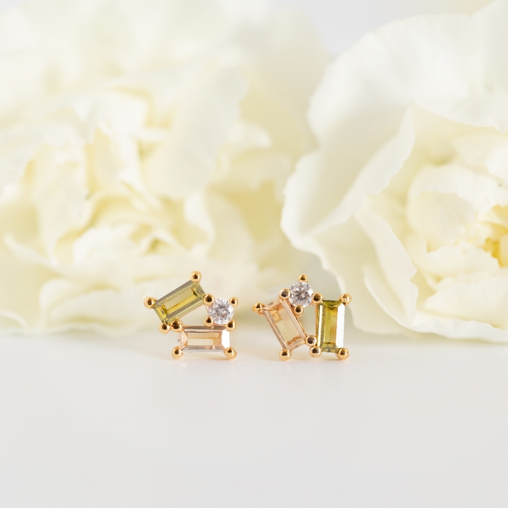 Sophia Stud Earrings (S925) - Picture 3 of 6